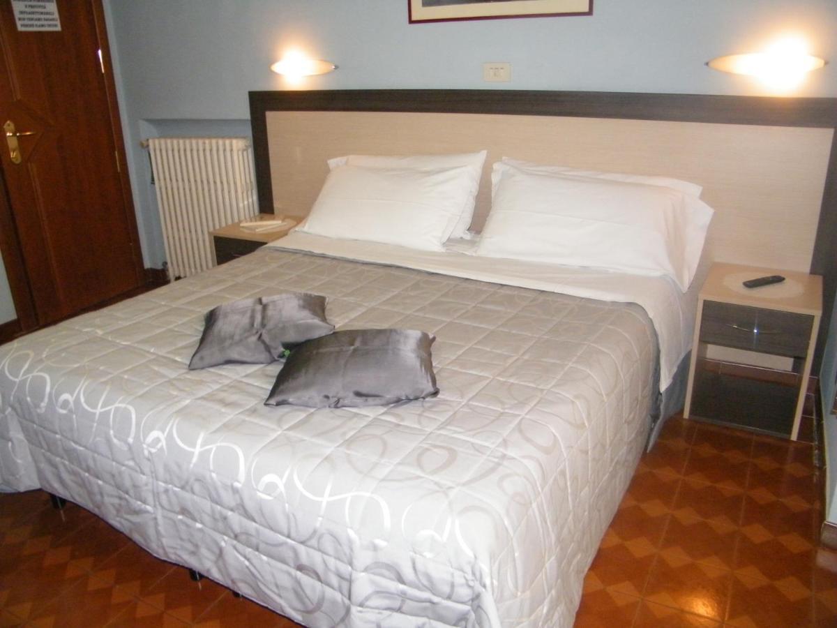 Torino Central-- Rooms And Apartments - Alba Luaran gambar