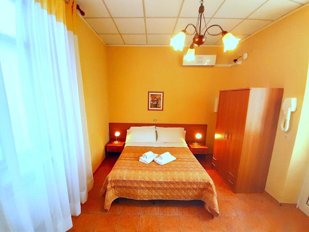 Torino Central-- Rooms And Apartments - Alba Luaran gambar